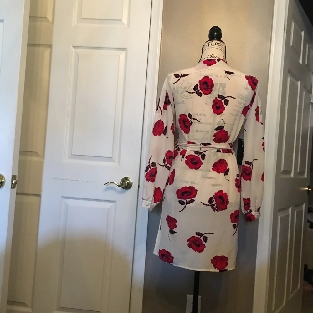Marciano  floral mini dress. xs new w/tags